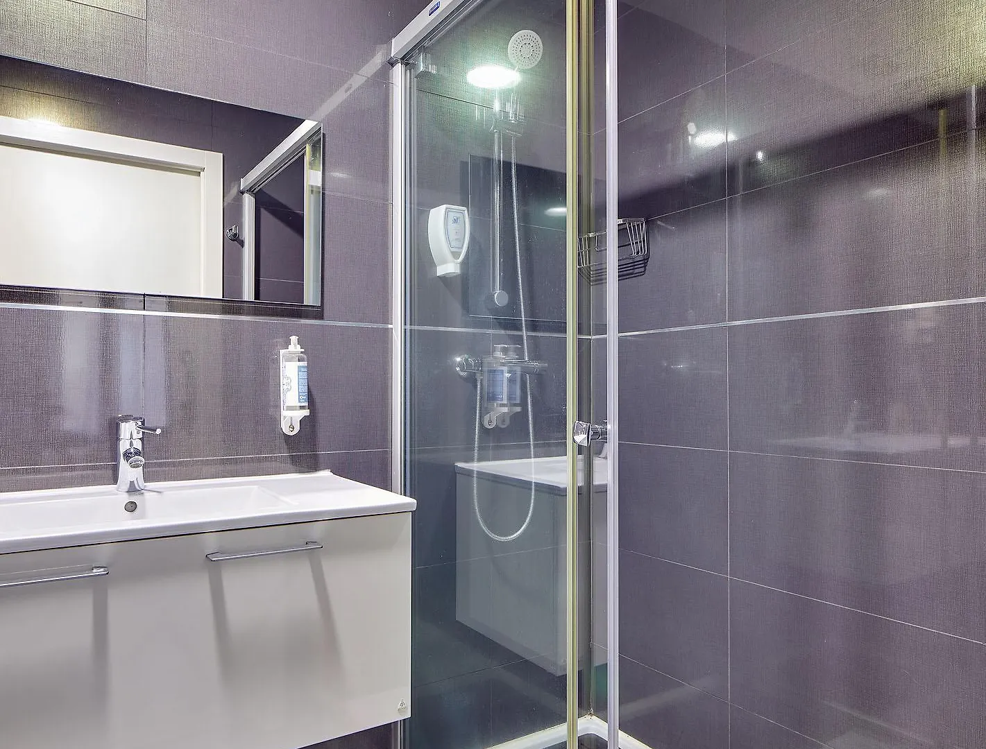 The Rentals Collection - Gros Arena I San Sebastian Apartment