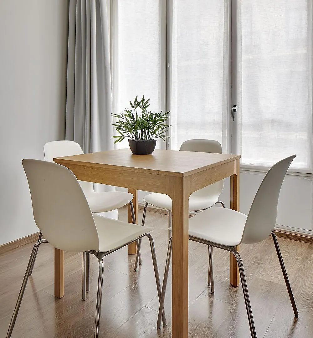 The Rentals Collection - Gros Arena I San Sebastian Apartment