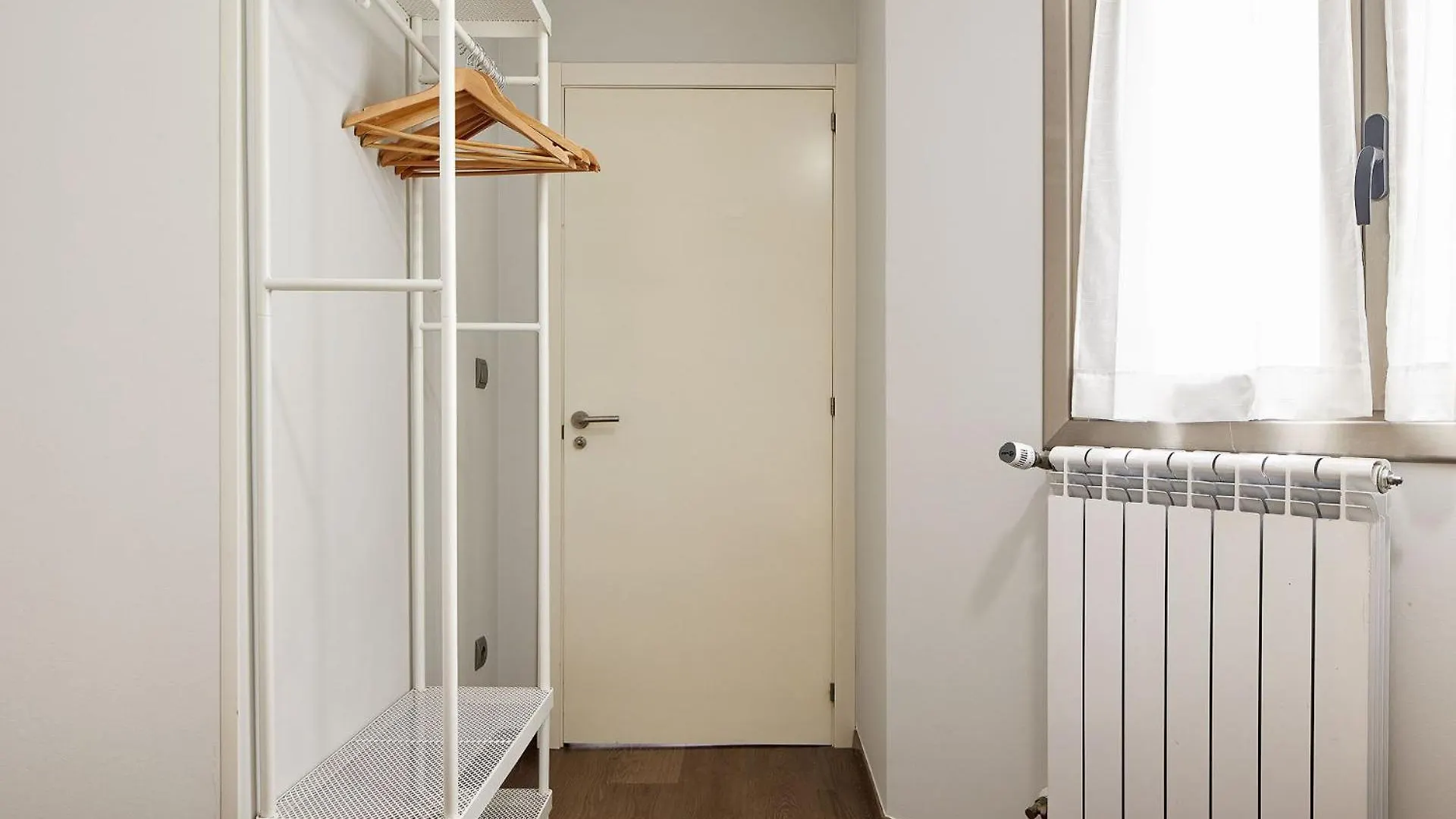Apartment The Rentals Collection - Gros Arena I San Sebastian